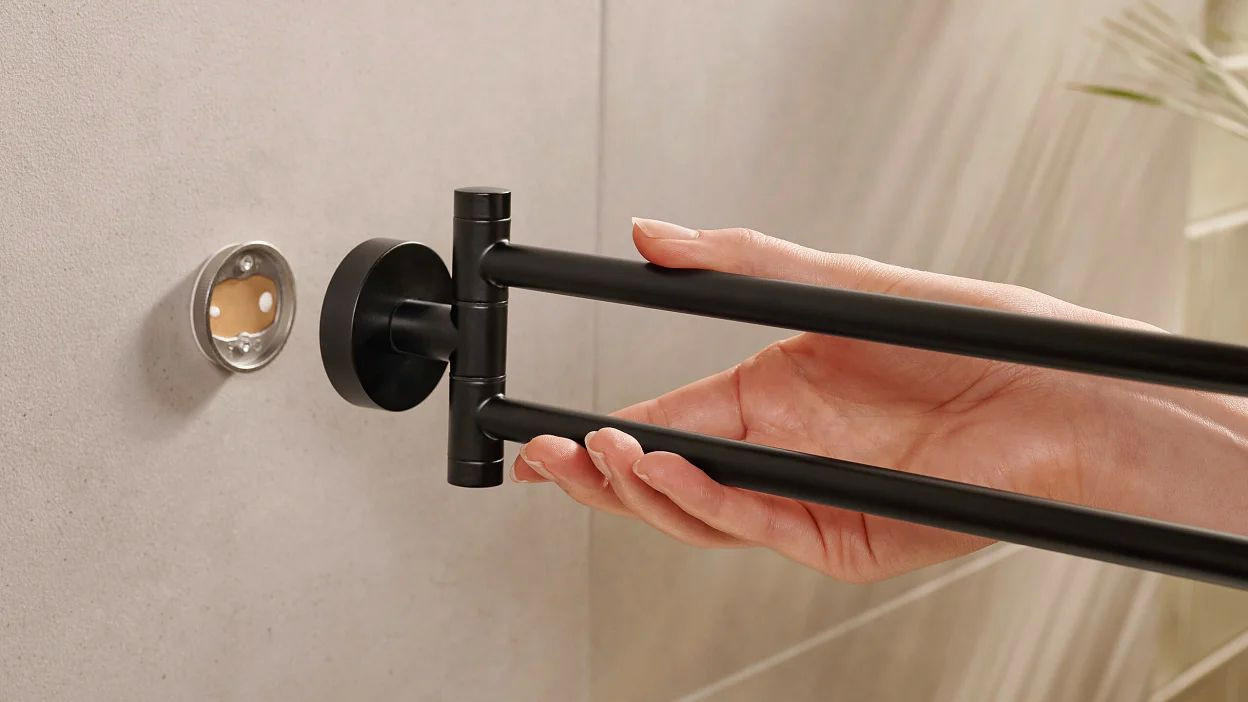 TESA MOON BLACK držák ručníků 456 mm, dvojramenný, otočný, černá 40562-00000-00 Obrázek - fotka