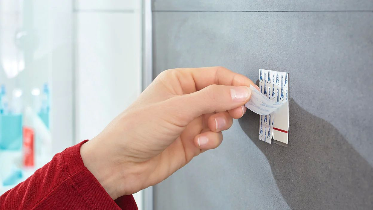 TESA POWERSTRIPS dvojháček na ručníky, nerez ocel 59710-00005-00 Obrázek - fotka