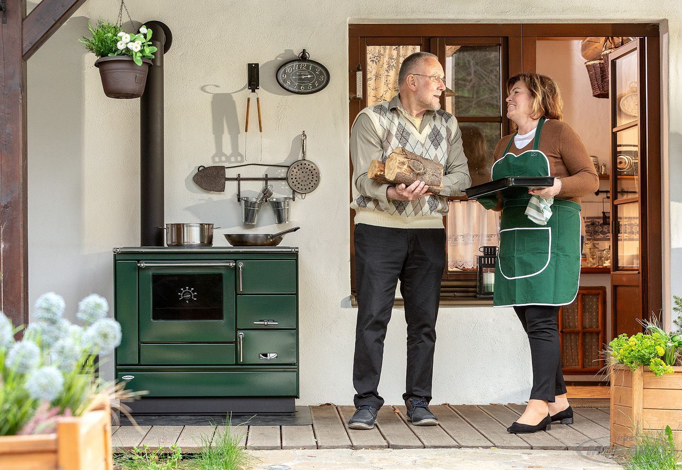 KVS MORAVIA VSP 9100 sporák na tuhá paliva 8,4kW, s troubou vpravo, zelená/chrom VSP-9100.7382 Obrázek - fotka