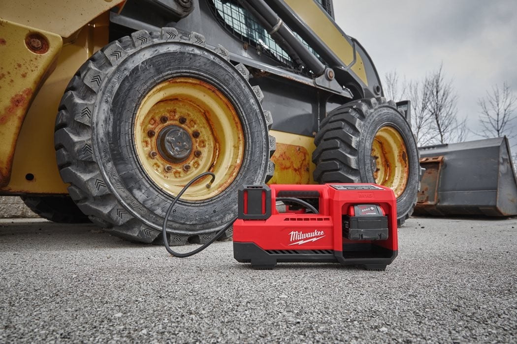 MILWAUKEE M18 BI-0 aku kompresor 40 l/min, 10,3 bar, bez akumulátoru, bez nabíječky 4933478706 Obrázek - fotka